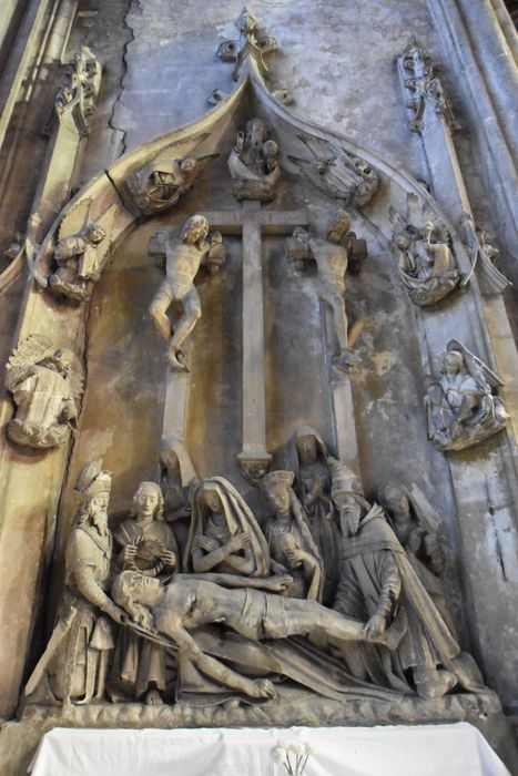 retable, haut-relief : Mise au tombeau (la)