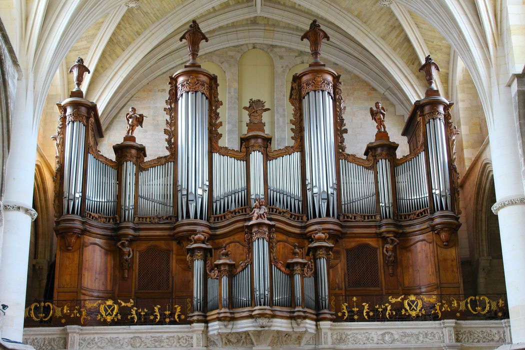 Orgue de tribune : buffet d'orgue