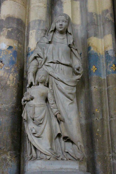 groupe sculpté : Sainte Anne et la Vierge