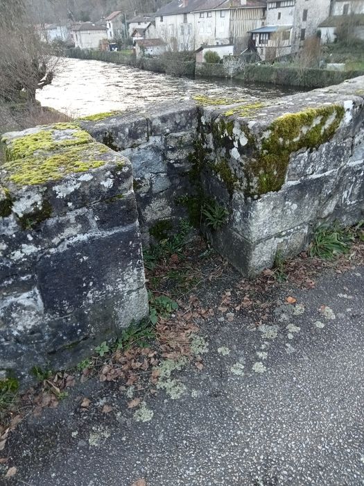 pont, détail du parapet