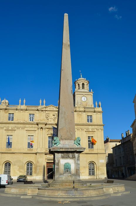 vue générale de l’obélisque depuis le Sud