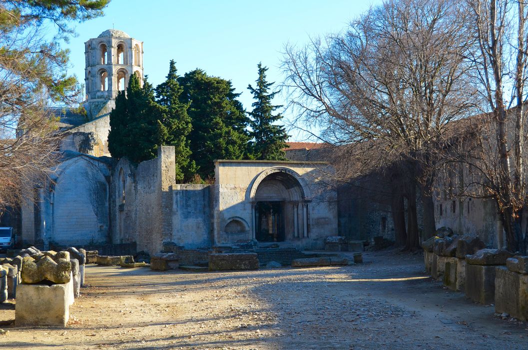 église Saint-Honorat, façade ouest