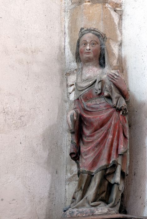 statue : Vierge à l’Enfant