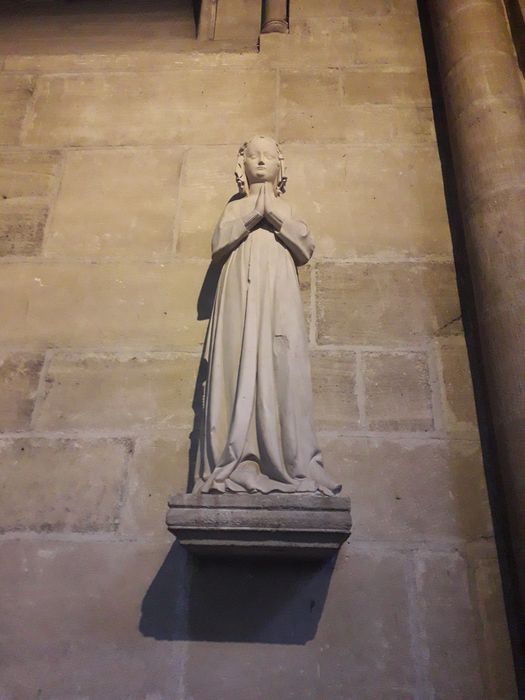 statue : Isabeau de France fille de saint Louis reine de Navarre  - © Ministère de la Culture (France), Médiathèque du patrimoine et de la photographie, diffusion GrandPalaisRmn Photo