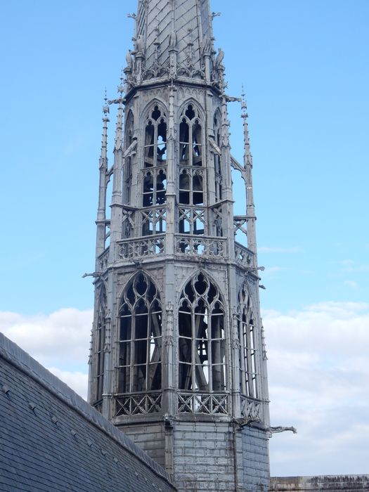 flèche du transept, vue partielle