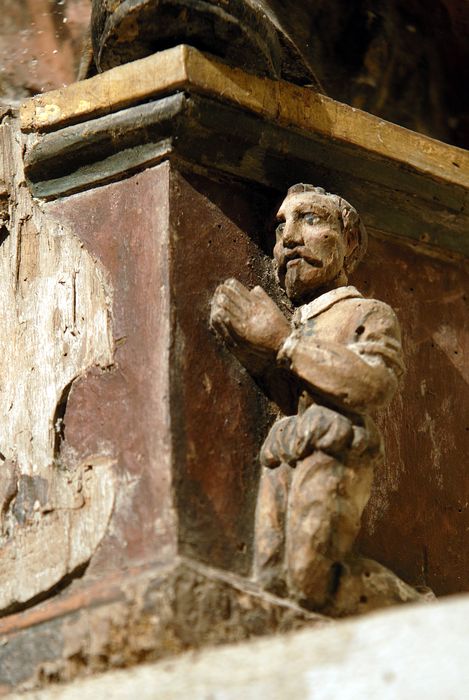 groupe sculpté : Saint Léonard et deux captifs, détail - © Ministère de la Culture (France), Médiathèque du patrimoine et de la photographie, diffusion GrandPalaisRmn Photo