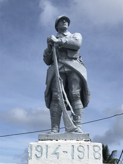 vue partielle du monument