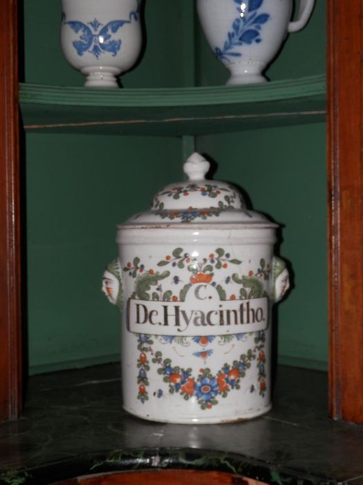 pots à pharmacie
