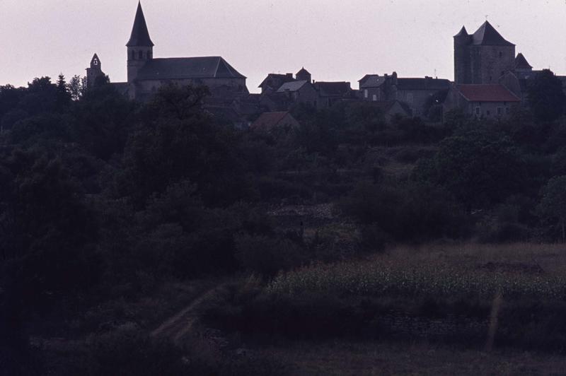 Ensemble sud-ouest, maisons environnantes