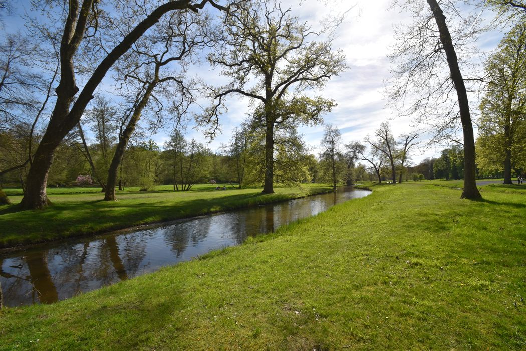 vue partielle du parc à proximité de la Chaumière aux Coquillages