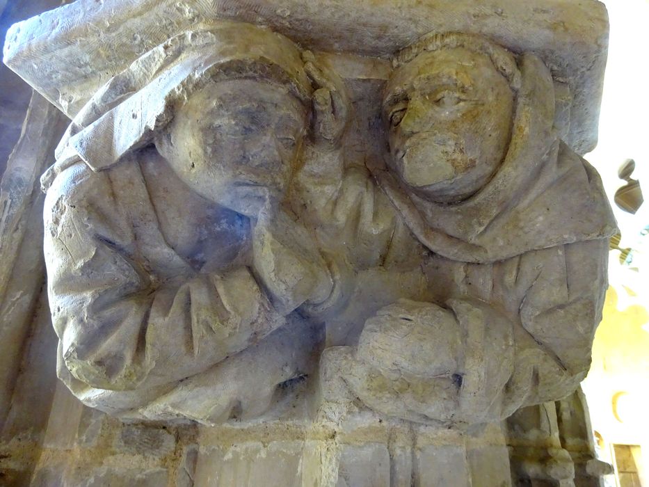 cloître, détail d’une console