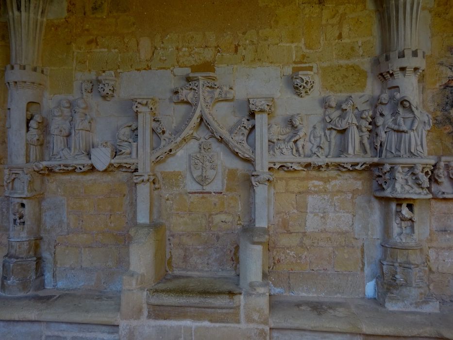 cloître, galerie nord, siège abbatial