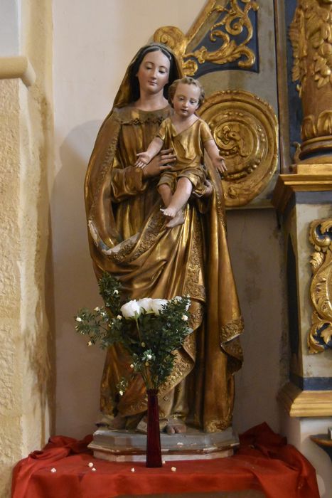 statue : Vierge à l’Enfant