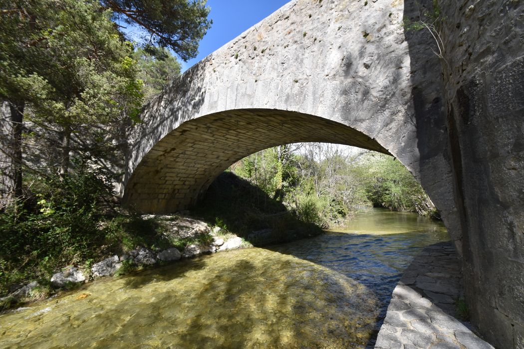 vue partielle depuis l’aval