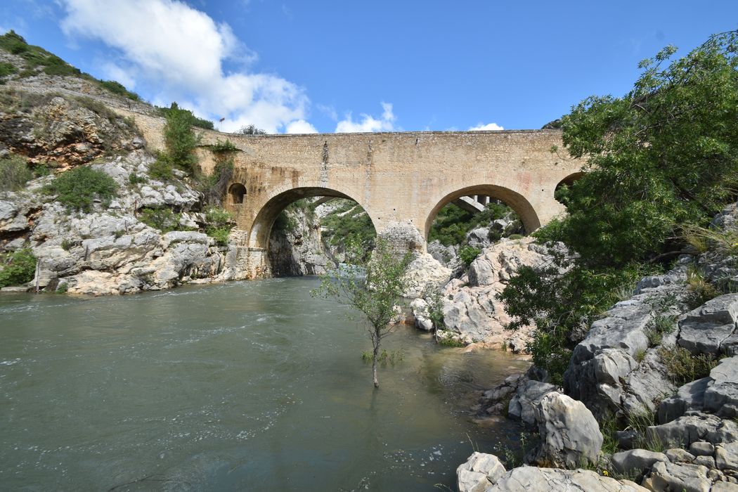 vue générale du pont depuis l’aval