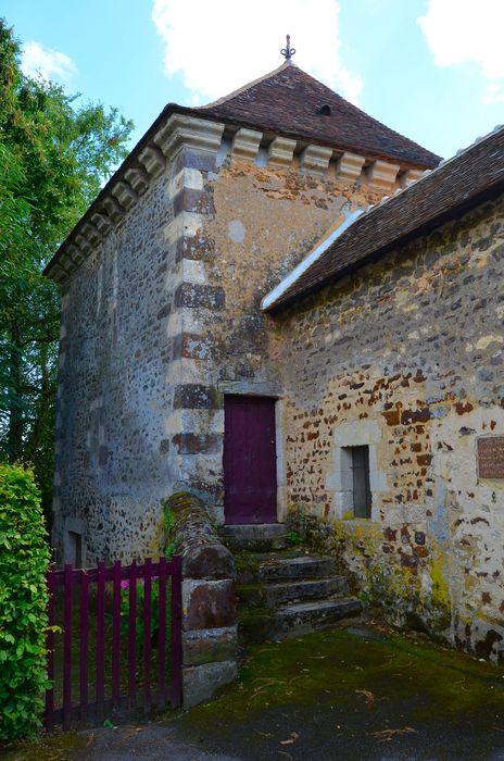 pavillon est, façades nord-ouest et nord-est