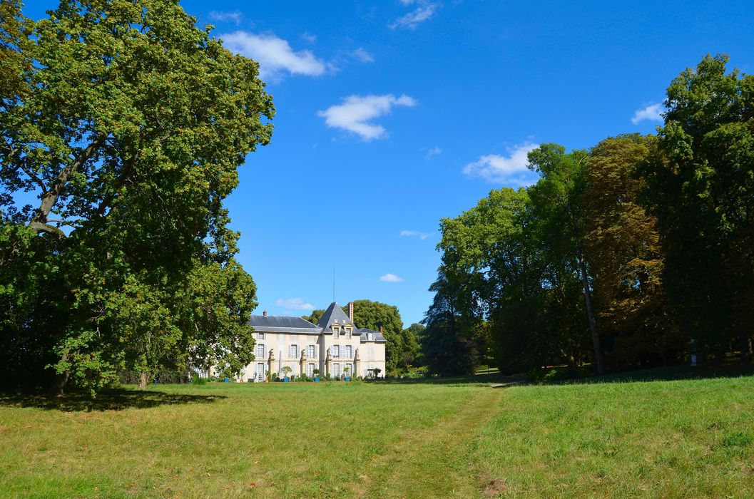 vue partielle du château depuis le Sud-Ouest