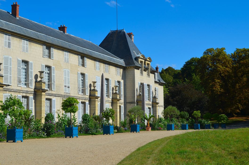 façade sud-ouest, vue partielle