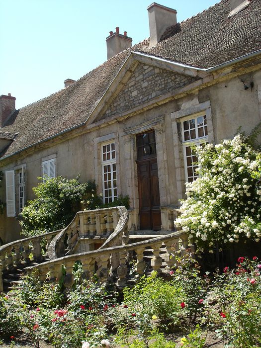 façade sur la cour d’honneur, vue partielle