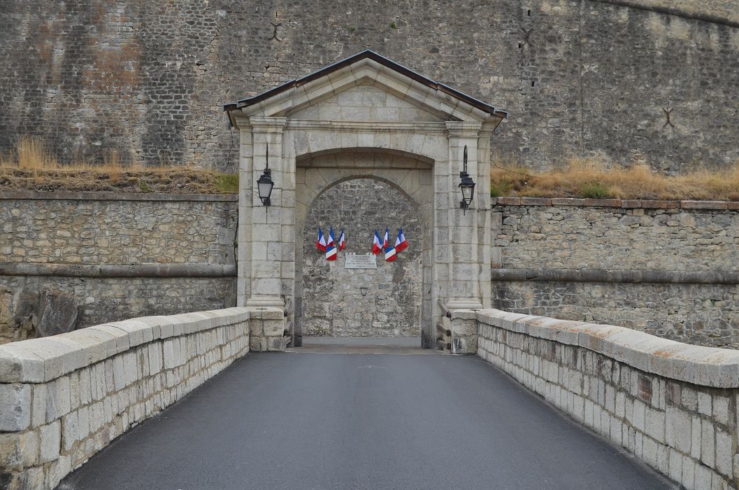 2e porte ouest, élévation ouest