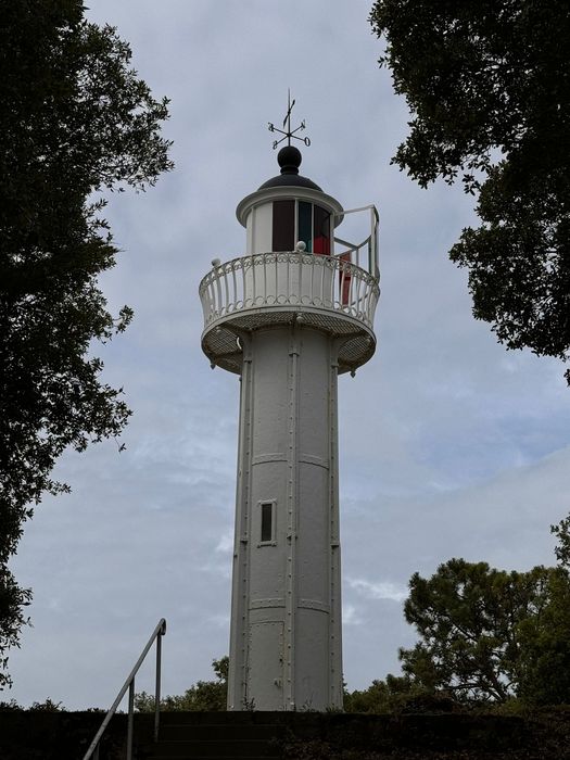 vue générale du phare depuis le Nord-Est