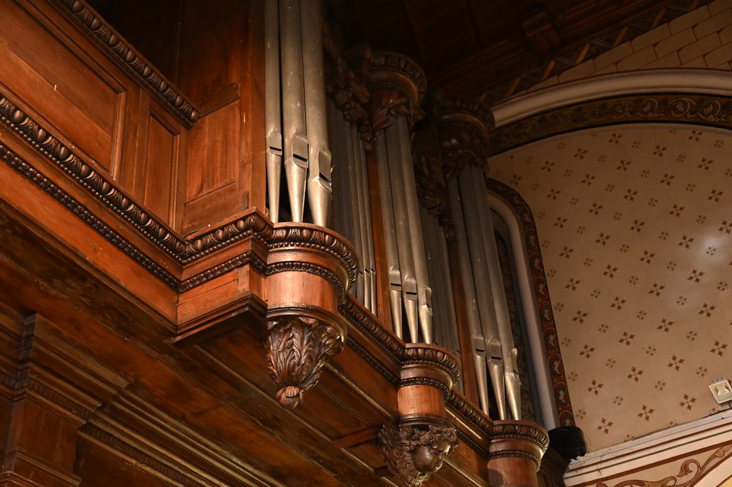 orgue de tribune, vue partielle