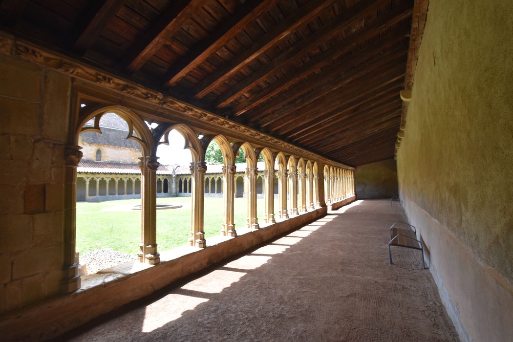 cloître, galerie nord