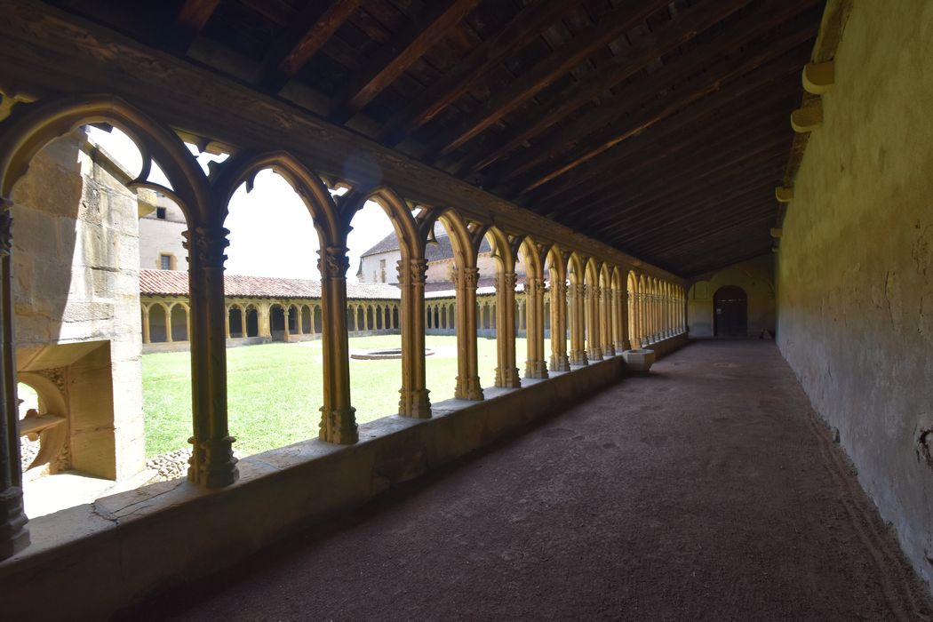 cloître, galerie ouest