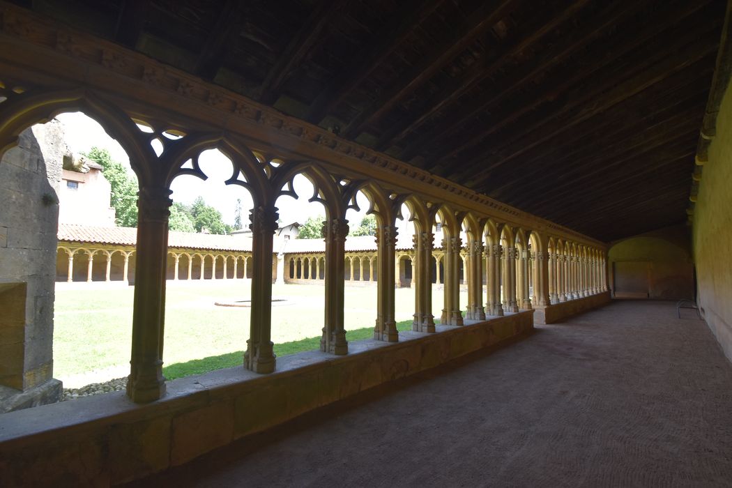 cloître, galerie sud