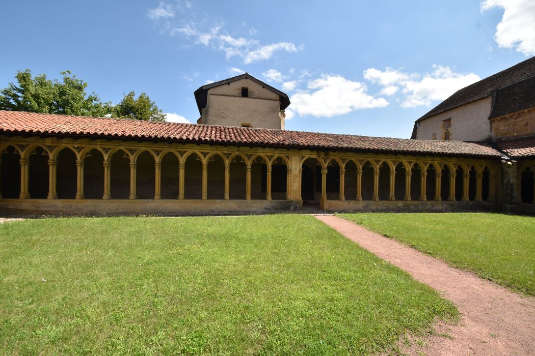 cloître, galerie ouest