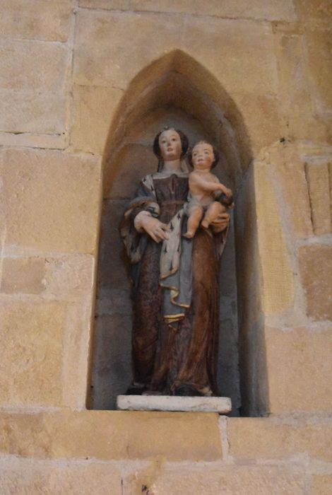 statue : Vierge à l’Enfant