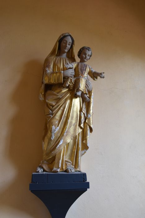 statue : Vierge à l’Enfant