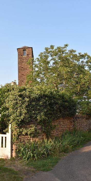 tour-porche, élévation sud-ouest, vue partielle