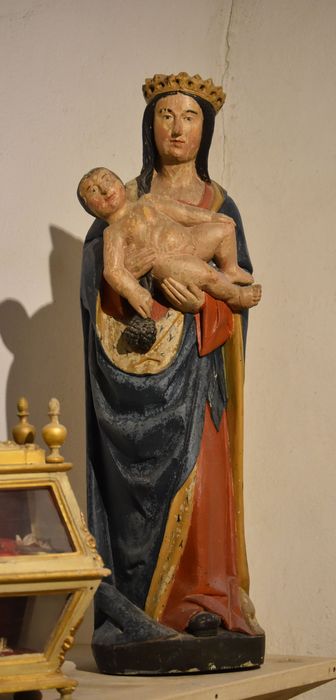 statue : Vierge à l’Enfant