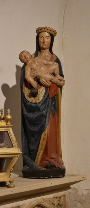 statue : Vierge à l’Enfant