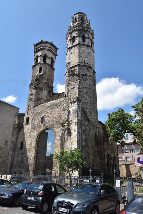 vestiges de l’ancienne nef, élévation est