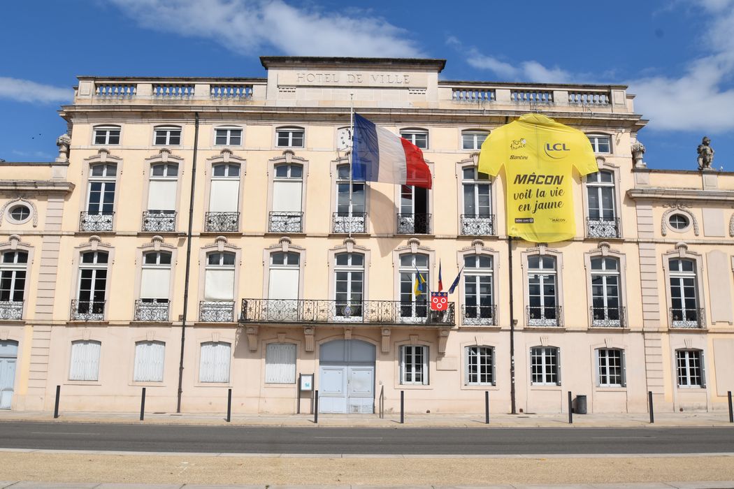 façade sud-est sur le quai Lamartine, vue partielle