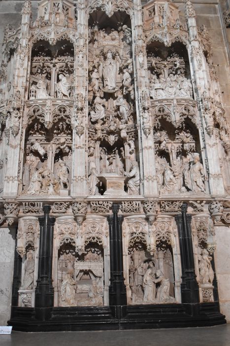 retable de la chapelle de la Vierge