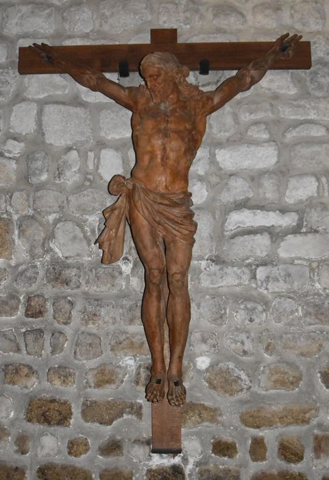 statue : Christ en croix