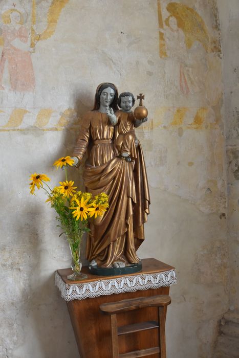 statue : Vierge à l’Enfant