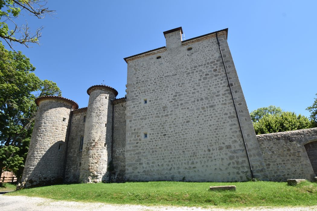 logis, façade nord-ouest