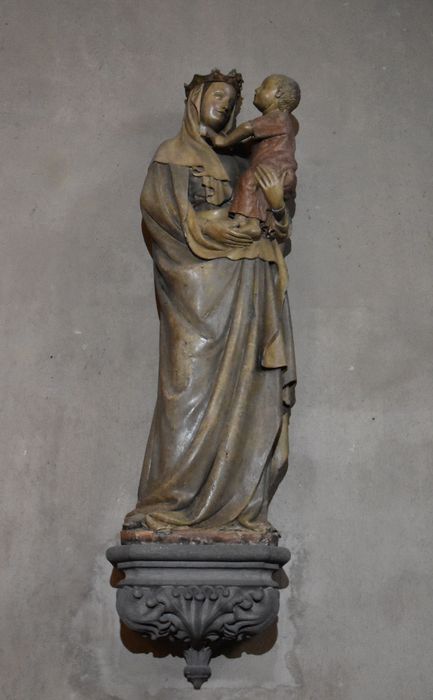 statue : Vierge à l'Enfant