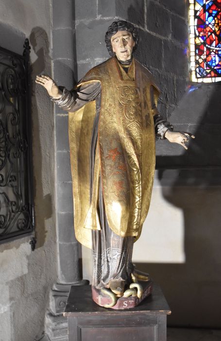 statue : Saint Amable