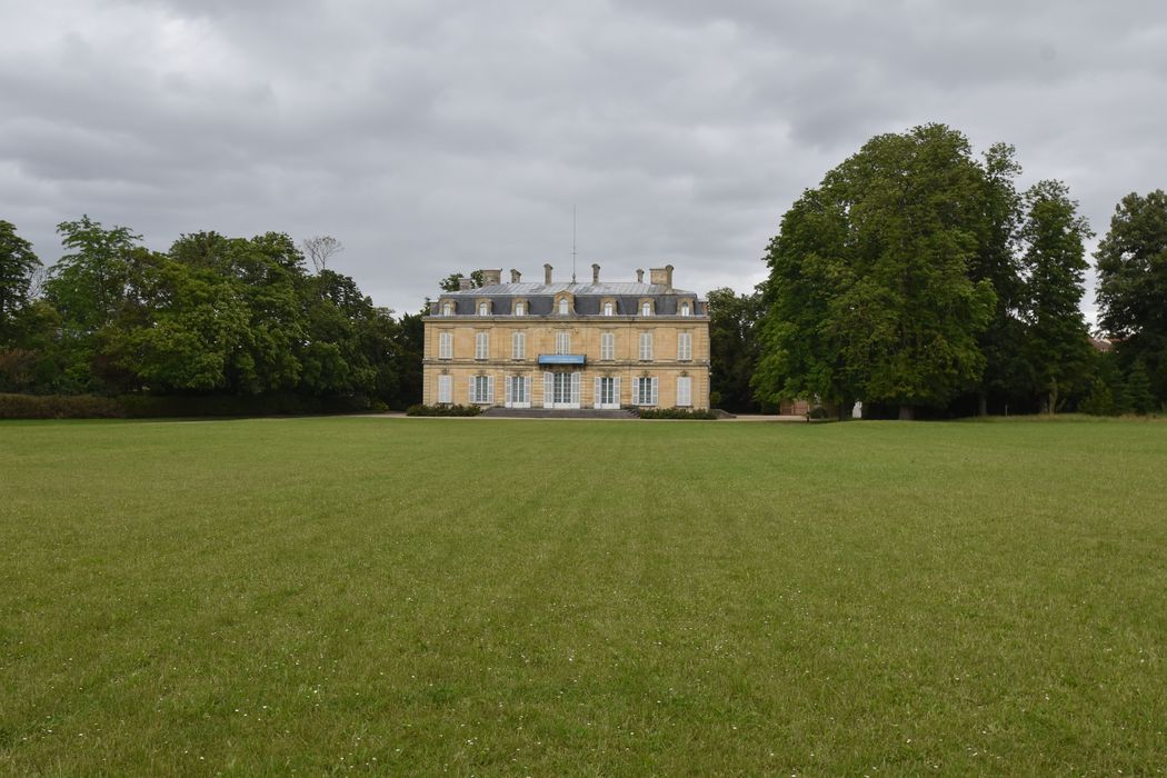 château de Bois-Préau, façade sud-ouest