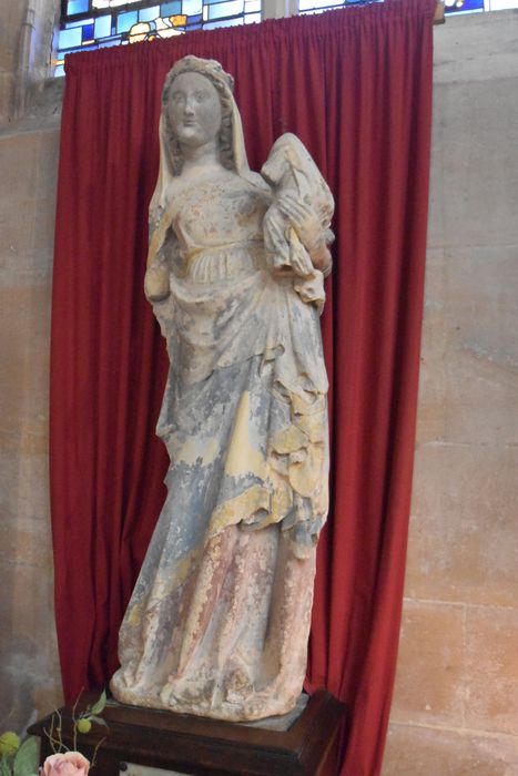 statue : Vierge à l’Enfant