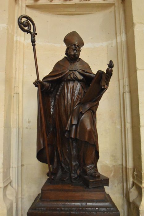 statue : Saint Rieul (?)