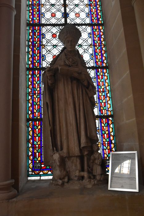 statue : Saint Hubert