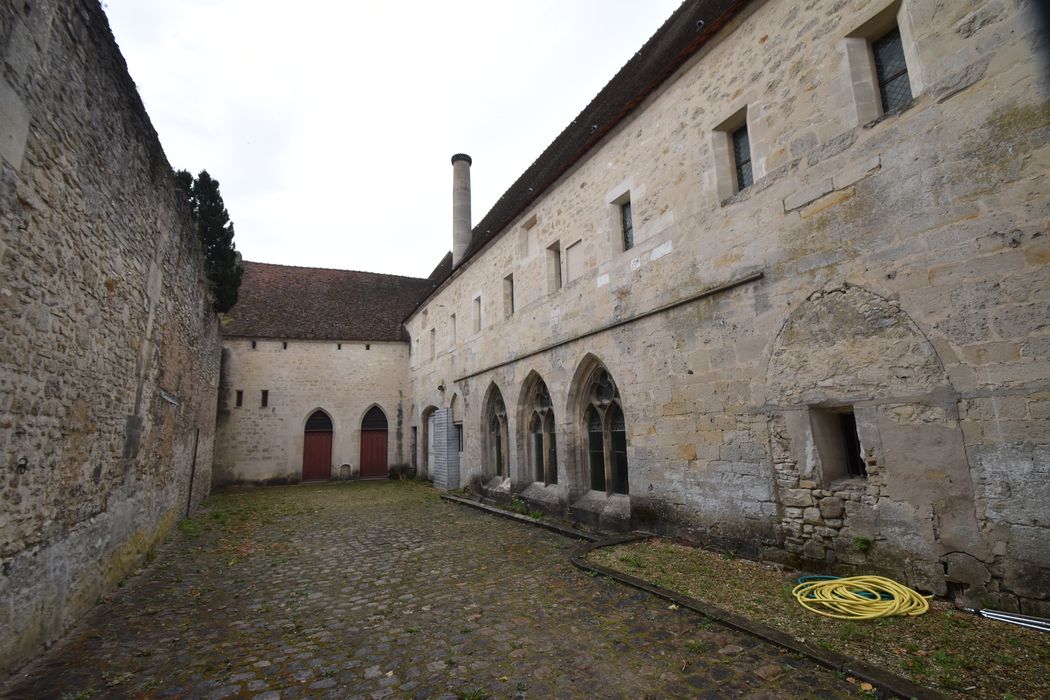 bâtiment de la salle capitulaire et de l’ancien dortoir, façade est