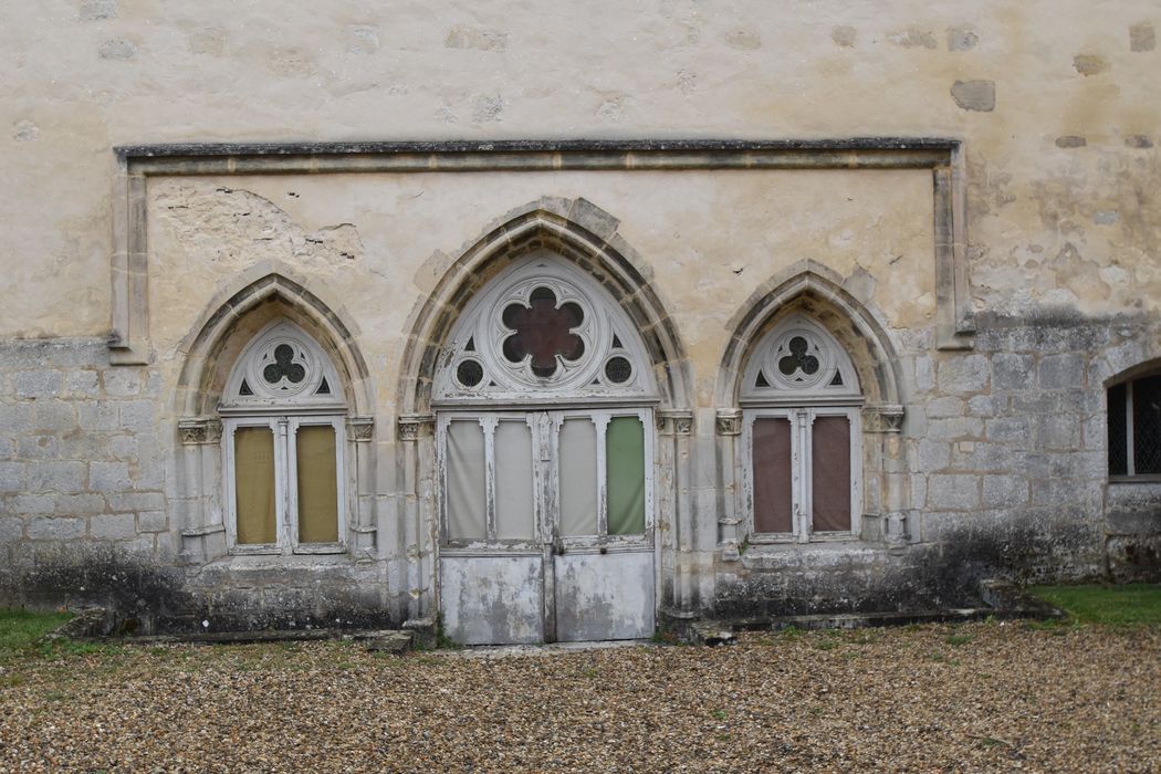 salle capitulaire, vue partielle de la façade ouest