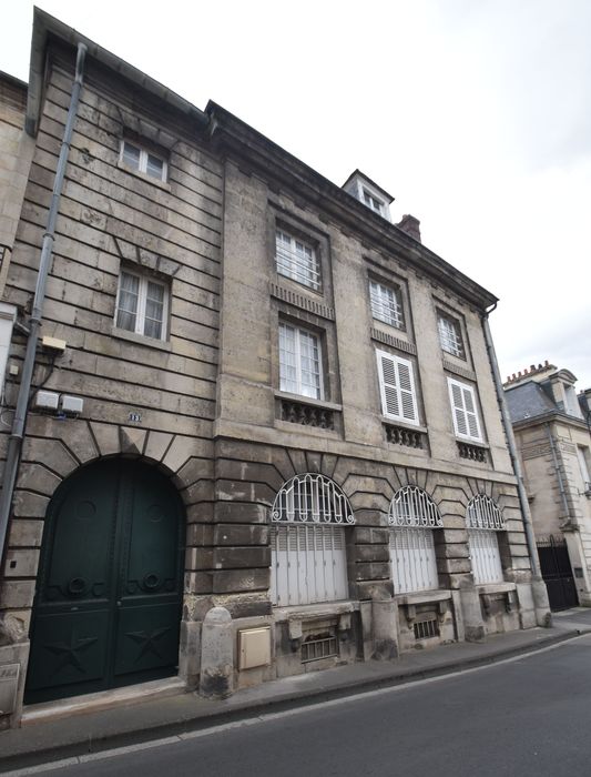 façade nord-ouest sur rue